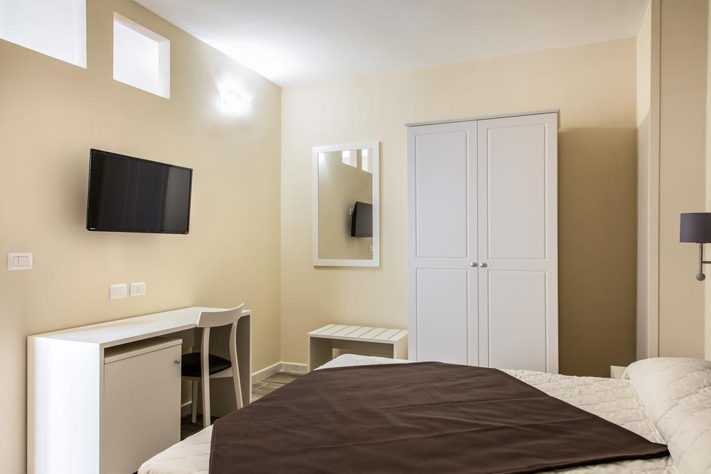 Faro Bianco Gallipoli - Suites & Apartments Eksteriør billede